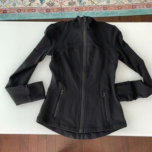 Lululemon Define Jacket 2012 or 2014?